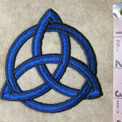 Trinity Knot 2