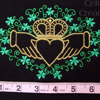 Claddagh with Shamrocks